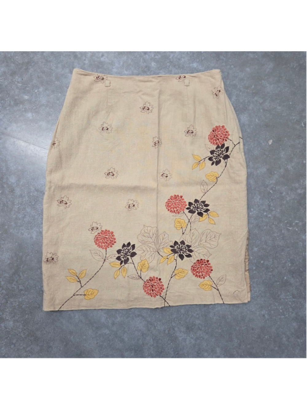 Alfani Beige Skirt Floral Embroidered Vintage Boho Size 6